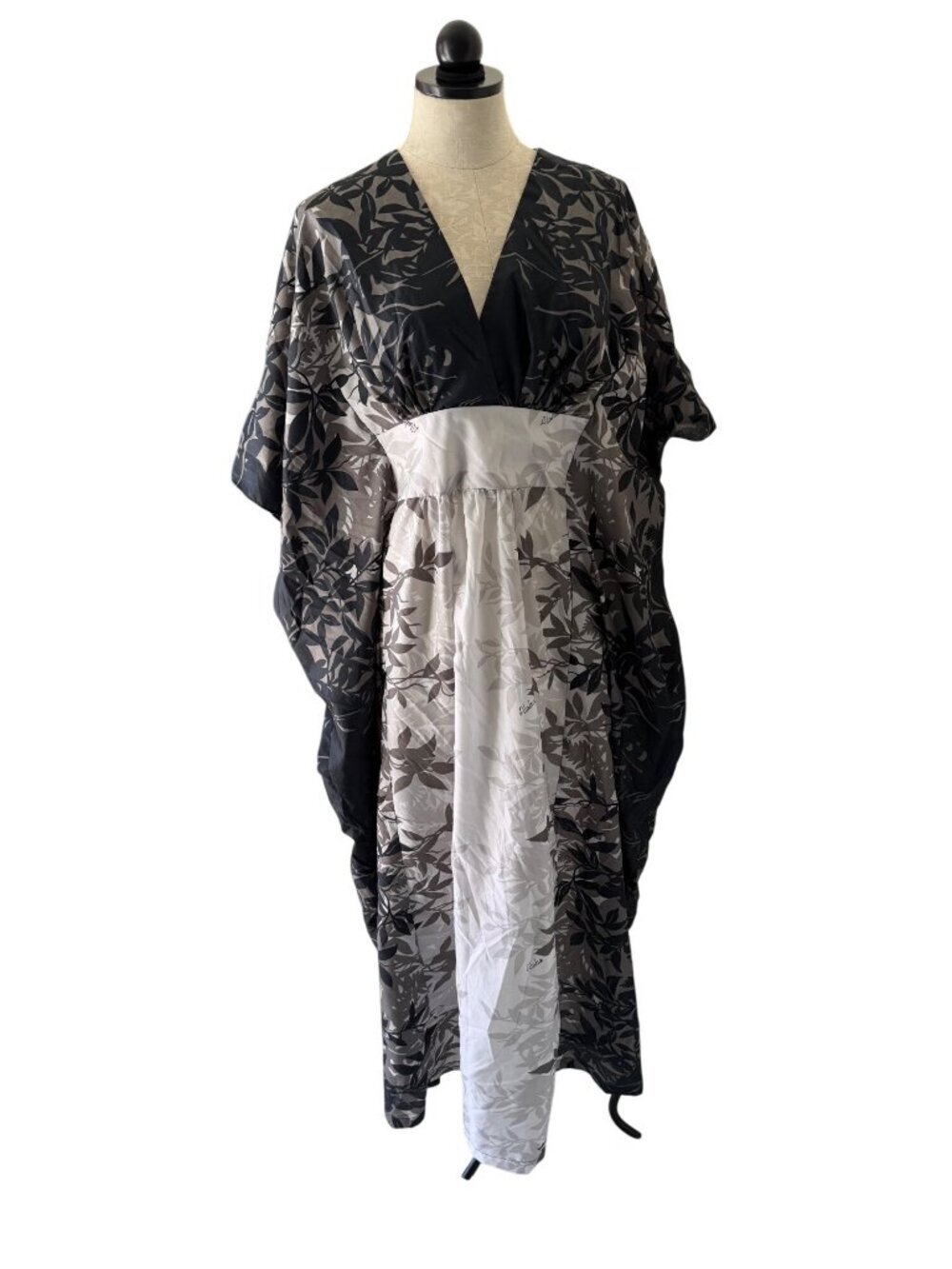 Royal Creations Womens V-neck Ombre Floral Caftan Maxi Dress One Size Vintage